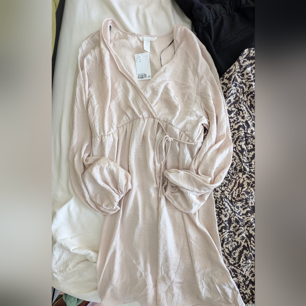 H&M Maternity bundle! - Picture 2 of 6